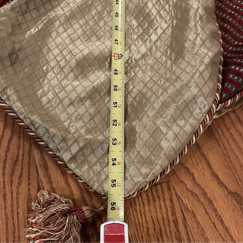 Seasons of Serendipity Christmas Tree Skirt Deep Red & Gold Tassels 56” - Picture 5 of 6